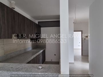 ¡Vendo Departamento 2D en Urbanización San Sebastián, frente al C.C. ¡El Dorado!