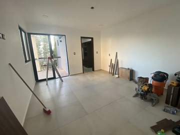 Casa de 2 pisos en venta en Residencial Altabrisa
