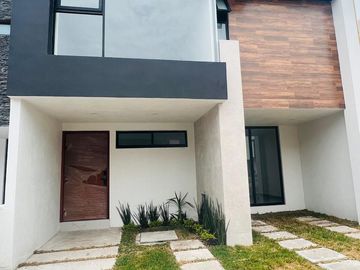 CASA EN VENTA EN TERRANOVA