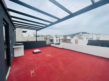 CASA EN VENTA EN TERRANOVA