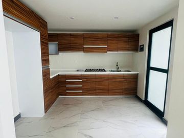 CASA EN VENTA EN TERRANOVA