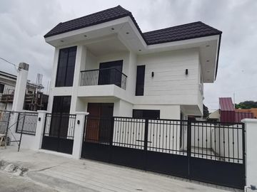3BR HOUSE & LOT; VILLA MONTSERRAT - TAYTAY, RIZAL - FOR SALE