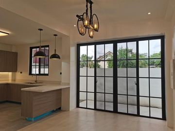 3BR HOUSE & LOT; VILLA MONTSERRAT - TAYTAY, RIZAL - FOR SALE