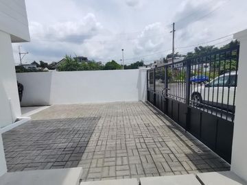 3BR HOUSE & LOT; VILLA MONTSERRAT - TAYTAY, RIZAL - FOR SALE