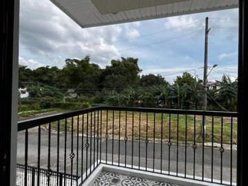 3BR HOUSE & LOT; VILLA MONTSERRAT - TAYTAY, RIZAL - FOR SALE