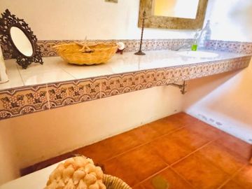HERMOSA RESIDENCIA EN YAUTEPEC MORELOS