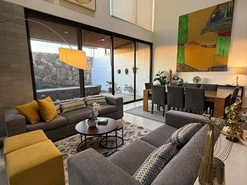 Casa en Venta en Coto Puerta las Lomas Zapopan de Lujo, Puerta de Hierro