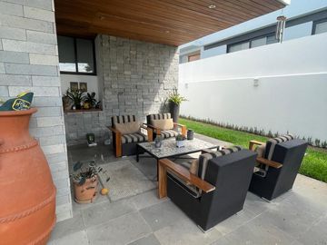 Casa en Venta en Coto Puerta las Lomas Zapopan de Lujo, Puerta de Hierro