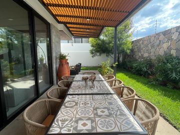 Casa en Venta en Coto Puerta las Lomas Zapopan de Lujo, Puerta de Hierro
