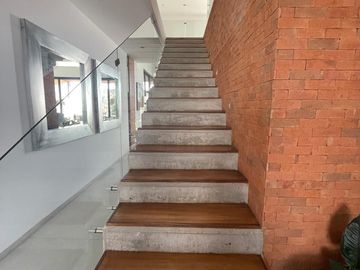 Casa en Venta en Coto Puerta las Lomas Zapopan de Lujo, Puerta de Hierro