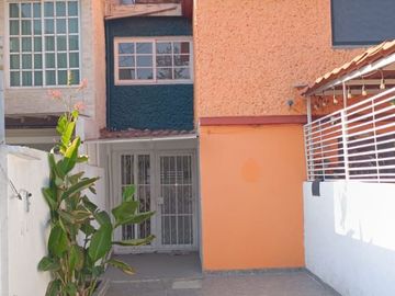 SE VENDE CASA EN ATIZAPÁN