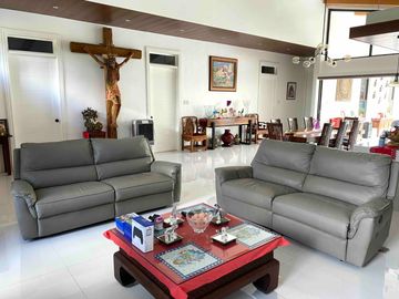 MUST SELL. P20m. Beautiful 600sqm house for sale, Sta Rosa/Tagaytay Rd, Silang.