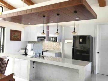 MUST SELL. P20m. Beautiful 600sqm house for sale, Sta Rosa/Tagaytay Rd, Silang.