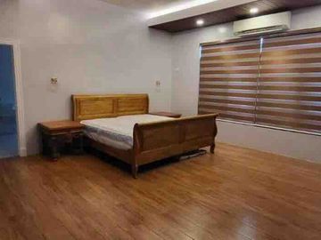 MUST SELL. P20m. Beautiful 600sqm house for sale, Sta Rosa/Tagaytay Rd, Silang.