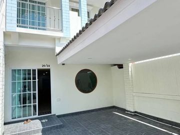 Newly A 2 - Storey Renovated townhouse 2 Bed, 3 Bath 22  SQW. @ Sukhumvit 63, Central Pattaya