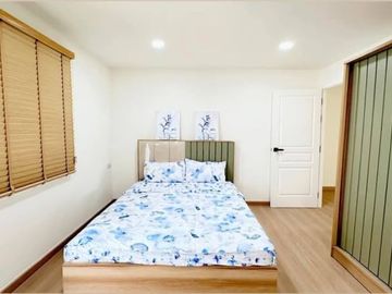 Newly A 2 - Storey Renovated townhouse 2 Bed, 3 Bath 22  SQW. @ Sukhumvit 63, Central Pattaya