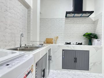 Newly A 2 - Storey Renovated townhouse 2 Bed, 3 Bath 22  SQW. @ Sukhumvit 63, Central Pattaya