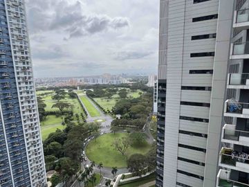 Rush Sale 2 Bedroom in Arya Residences BGC