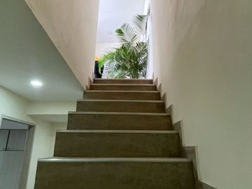 VENTA DE CASA UNIFAMILIAR EN BARRIO SALOMIA