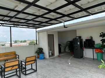 VENTA DE CASA UNIFAMILIAR EN BARRIO SALOMIA