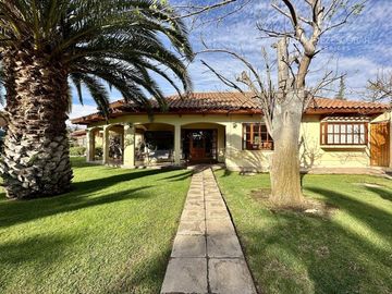 LOS ANDES - VENTA PARCELA CON CASA 5D 4B - LOS VILLARES