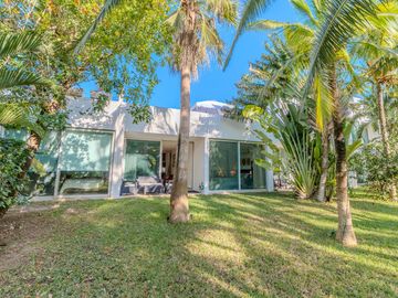 Condo de 3 habitaciones en Tulum con espectacular piscina. ¡Precio reducido!