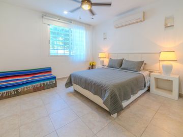 Condo de 3 habitaciones en Tulum con espectacular piscina. ¡Precio reducido!