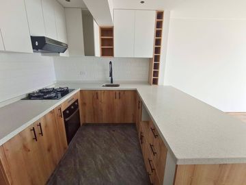 Surco VISTA ALEGRE - Dúplex PENTHOUSE de 3dorm + Cocina Equipada + Terraza + Cochera - Frente a Parque - De Estreno
