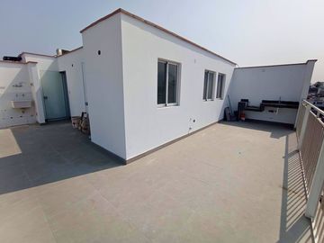 Surco VISTA ALEGRE - Dúplex PENTHOUSE de 3dorm + Cocina Equipada + Terraza + Cochera - Frente a Parque - De Estreno