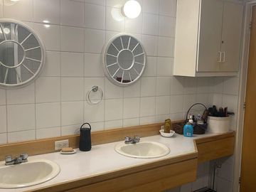DEPARTAMENTO DE VENTA 4 DORMITORIOS EL BOSQUE DENTRO DE CONJUNTO