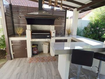 Hermosa Casa 3D3B, Gran Quincho, Cercana A Chamisero.