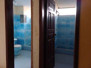 SE VENDE EDIFICIO /ARRIENDO/ANTICRESIS, 5 PLANTAS + PENTHOUSE, LA CONCORDIA - SANTO DOMINGO - ECUADOR