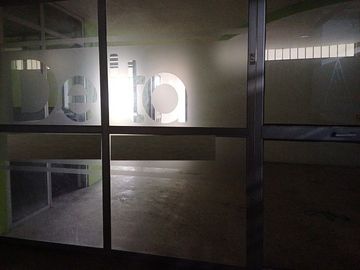 SE VENDE EDIFICIO /ARRIENDO/ANTICRESIS, 5 PLANTAS + PENTHOUSE, LA CONCORDIA - SANTO DOMINGO - ECUADOR