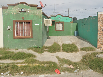 CASA EN VIGAS, COLINAS DE SANTIAGO EN MONCLOVA, ¡ NO CREDITOS !
