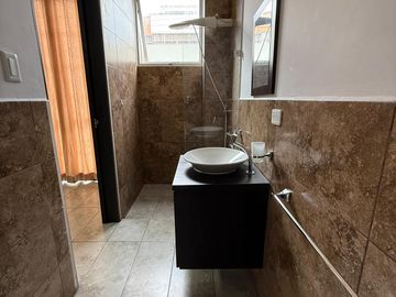 VENTA DE EDIFICIO CERCA DE AV. RIO LELIA