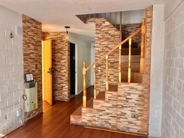 Venta Casa ampliada Modelo Quillay en Portales de Santa Ana, Maipú.