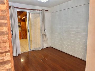 Venta Casa ampliada Modelo Quillay en Portales de Santa Ana, Maipú.