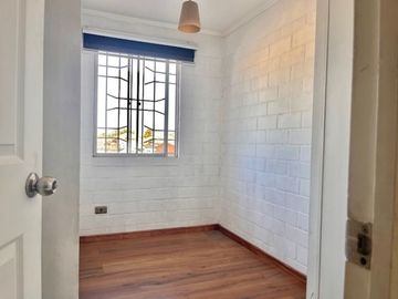 Venta Casa ampliada Modelo Quillay en Portales de Santa Ana, Maipú.