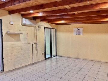 Venta Casa ampliada Modelo Quillay en Portales de Santa Ana, Maipú.