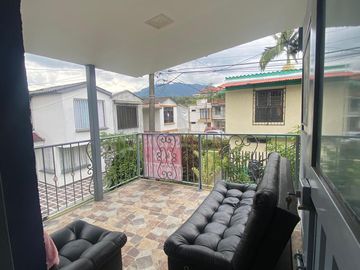 CASA EN VENTA EN VILLA MARY, DOS QUEBRADAS