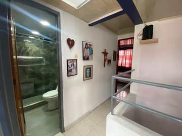 CASA EN VENTA EN VILLA MARY, DOS QUEBRADAS