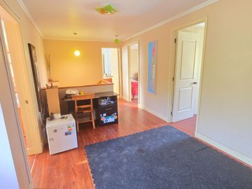 Se Vende Amplia Casa En Cond.borde Andino, Peñalolen