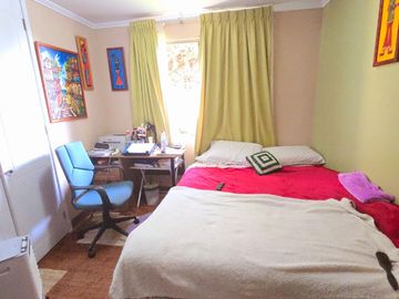 Se Vende Amplia Casa En Cond.borde Andino, Peñalolen
