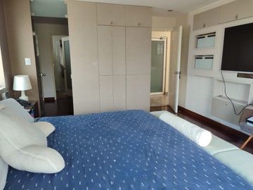 Venta de casa en San Isidro cerca al mar - cuatro niveles con ascensor y sauna - Orrantia Del Mar - Precio Negociable.