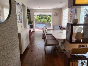 Venta de casa en San Isidro cerca al mar - cuatro niveles con ascensor y sauna - Orrantia Del Mar - Precio Negociable.