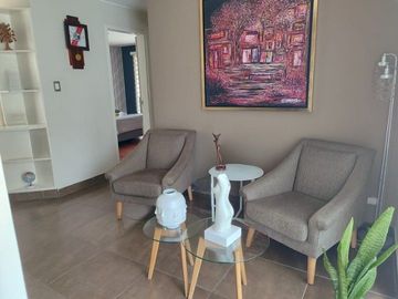 Venta de casa en San Isidro cerca al mar - cuatro niveles con ascensor y sauna - Orrantia Del Mar - Precio Negociable.