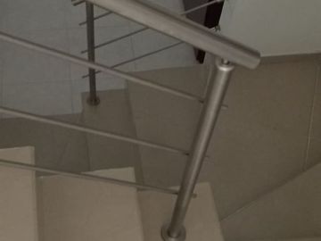 SE VENDE PROPIEDAD BIFAMILIAR EN NUEVO ALVERNIA