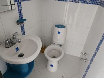SE VENDE PROPIEDAD BIFAMILIAR EN NUEVO ALVERNIA
