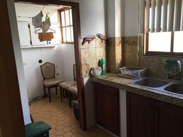 Departamento en venta, Edificio Las Rocas - Ballenita, Santa Elena