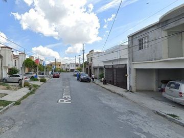 CASA EN VENTA   ** NO SE ACEPTA NINGUN TIPO DE CREDITOS ** FRACC. LOS PRESIDENTES, MATAMOROS. TAMAULIPAS. 3 RECAMARAS, 2 BAÑOS, 2 ESTAC.  -CAMT